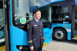 �������\